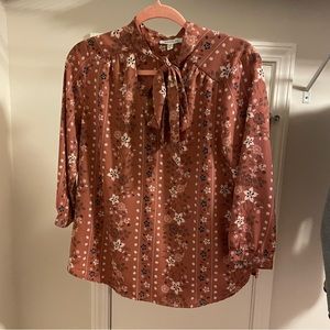 Monteau Floral top!